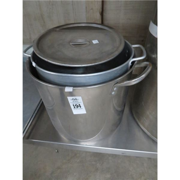 Med. Stock Pots w/Lids - 2