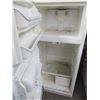 Image 3 : Frigidaire White Ref/Freezer