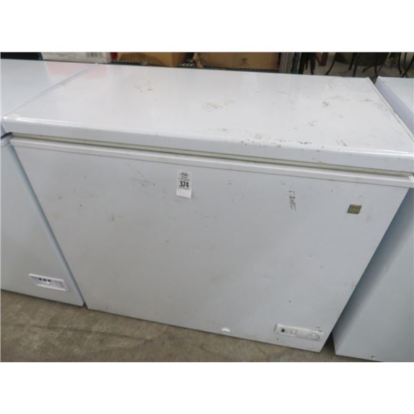 GE White 3' Chest Freezer 5°