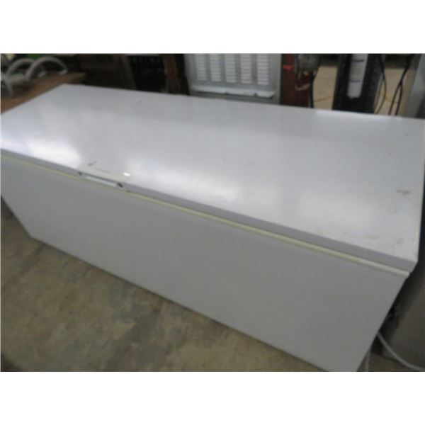 Frigidaire 7'  White Chest Freezer