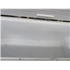 Image 3 : Frigidaire 7'  White Chest Freezer