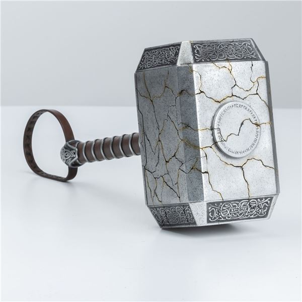 Thor: Love and Thunder (2022) - Jane Foster (Natalie Portman) Cracked Mjolnir Hammer