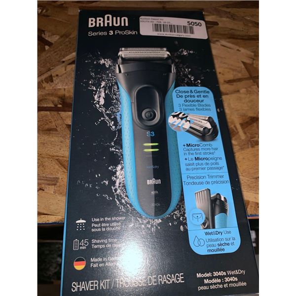 Braun Series 3 Pro Skin wet dry shaver kit
