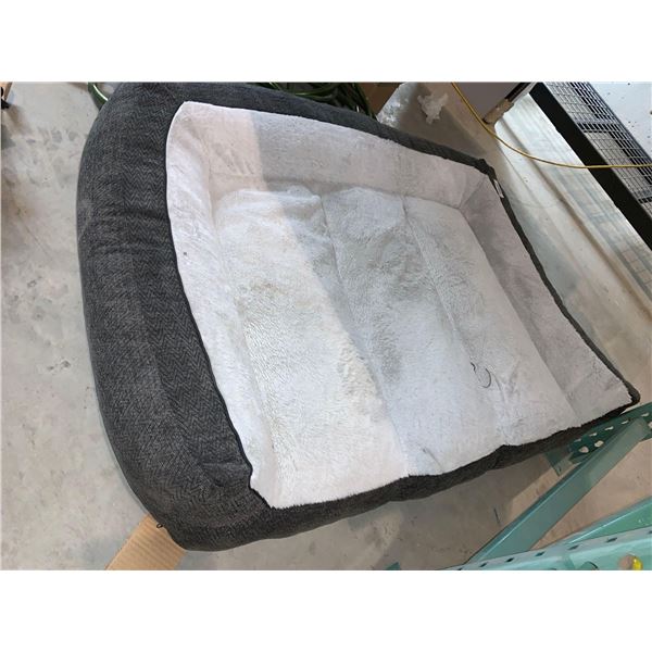 Extra large Kirkland Pet Bed