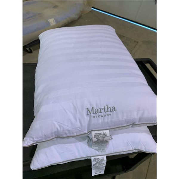Martha Stewart Queen Size Luxury Pillo Set of 2