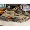 Image 2 : Eddie Bauer Mens Leather Hikers Size 11
