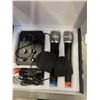 Image 2 : RYBOZEN WIRELESS MICROPHONE SET, LIKE NEW, ONLY ONE MIC WORKS