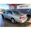 Image 2 : 2000 TOYOTA CAMRY