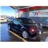 Image 2 : 2008 VOLKSWAGEN NEW BEETLE CONVERTIBLE