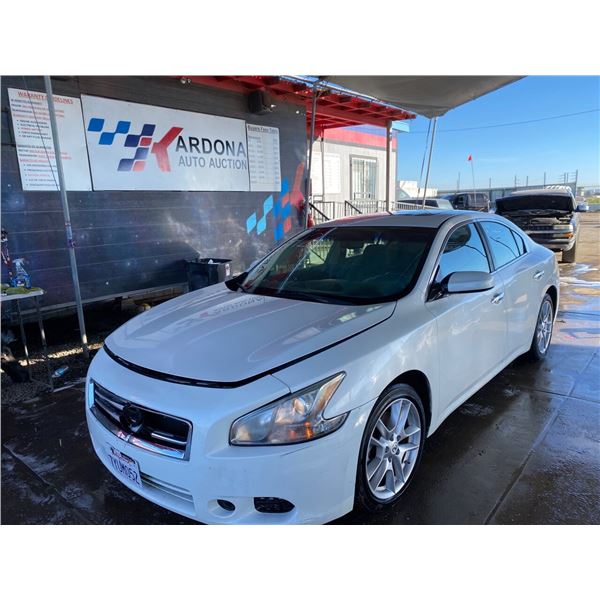 2013 NISSAN MAXIMA