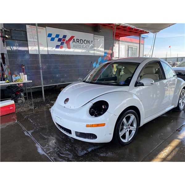2009 VOLKSWAGEN NEW BEETLE
