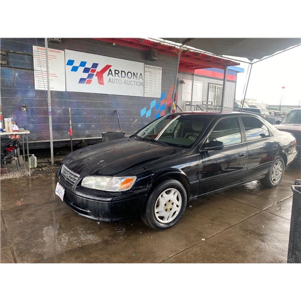 2000 TOYOTA CAMRY