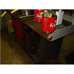 LOT - WORKBENCH W/ CONTENTS
