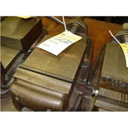 MACHINE VISE