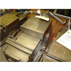 MACHINE VISE