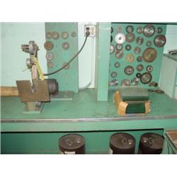 LOT - SAND, MOTOR, BANDSANDER AND ASSORTED CONTENTS