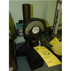 CARL MAHR HEIGHT GAGE