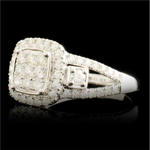 0.84ctw Diamond Ring in 14K Gold