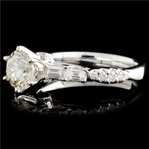 18K Gold Ring with 1.50ctw Diamonds