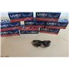 Image 2 : LOT DE 8 LUNETTES DE SÉCURITÉ UVEX S3774