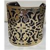 Image 1 : 26)  FAUX LEATHER LINED 2.25" OPEN WORK CUFF STYL