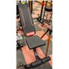 Image 2 : NEW MAGIC FIT FOLDABLE MULTIFUNCTION WEIGHT BENCH