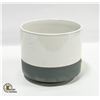Image 1 : NEW RIVET MODERN WHITE & GRAY PLANTER H-6.25"