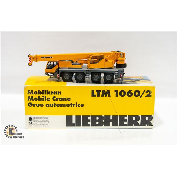 LTM1060 CRANE MODEL DIECAST