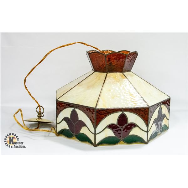 ESTATE LIGHT FIXTURE