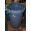 Image 1 : 124 LTR ROUGHNECK WINTER READY GARBAGE CAN ON