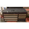 Image 1 : 8 DRAWER HEAVY DUTY TOOL BOX. H-21" BY W-18"