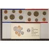 Image 2 : 1992 US MINT SET (UNC) P/D (WITH ENVELOPE)