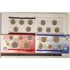 Image 1 : 2001 US MINT SET (UNC) P/D (WITH ENVELOPE)
