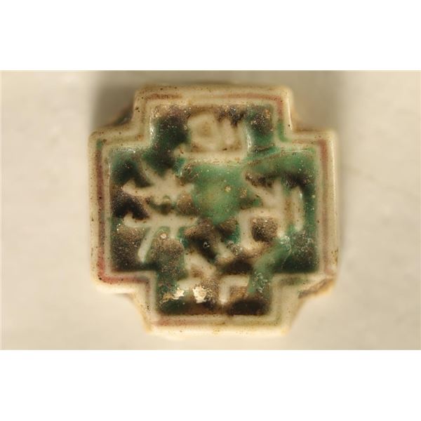 1860'S PORCELAIN SIAM GAMING TOKEN WITH COLOR