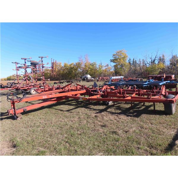 Case Deep Tiller with Multures 30'