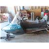 Image 5 : 1990s Polaris Indy Trail Deluxe 4686 Miles S# 2030129 - Not Running 