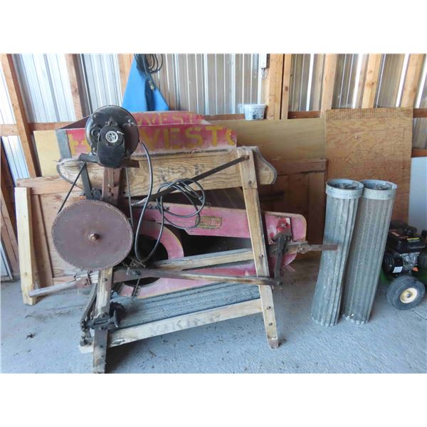 Viking #2E Fanning Mill / Grain Cleaner with Screens 