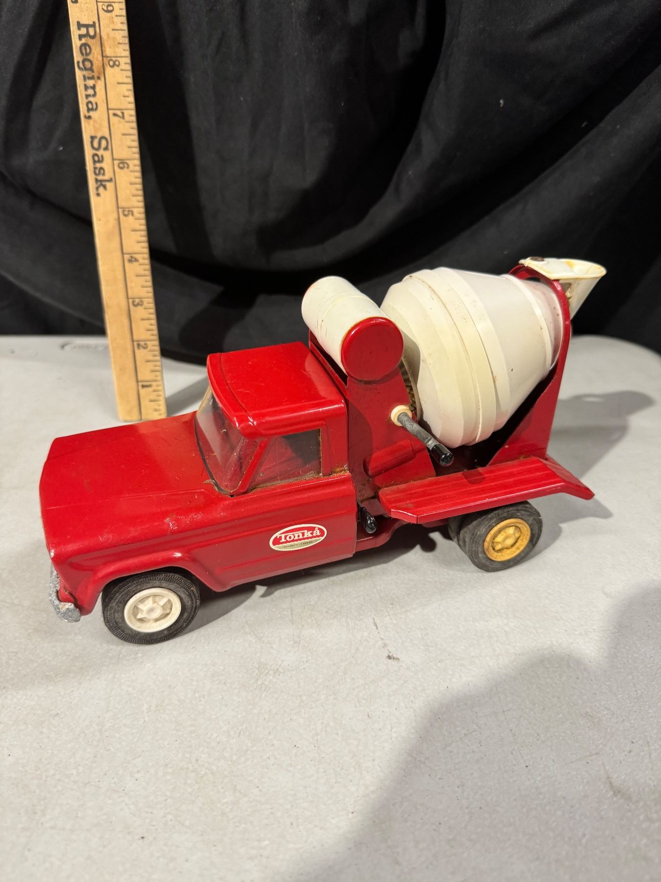 Vintage Tonka cement truck