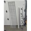 Image 1 : 2 Shelves  ,blind and light fixture