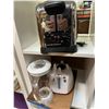Image 1 : Black and decker blender and Hamilton beach toaster