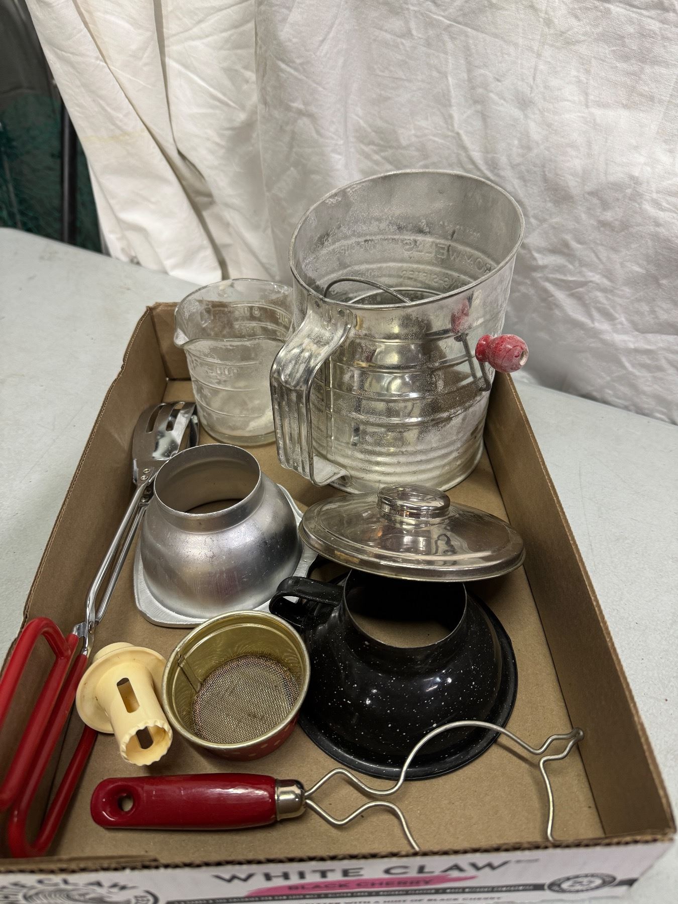 Vintage kitchen items