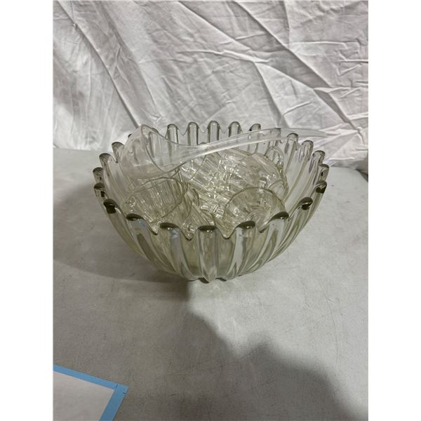 Punch bowl and glasses