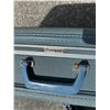 Image 3 : Travel guard suitcase