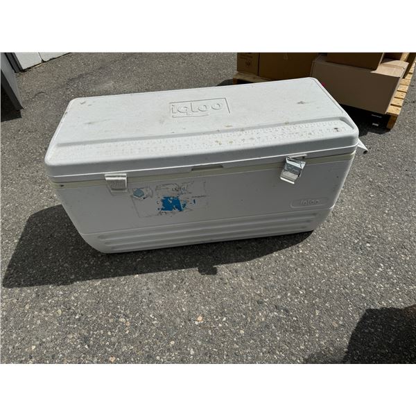 Large igloo cooler needs new clasp