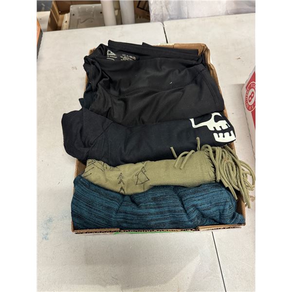 Tops and leggings xl