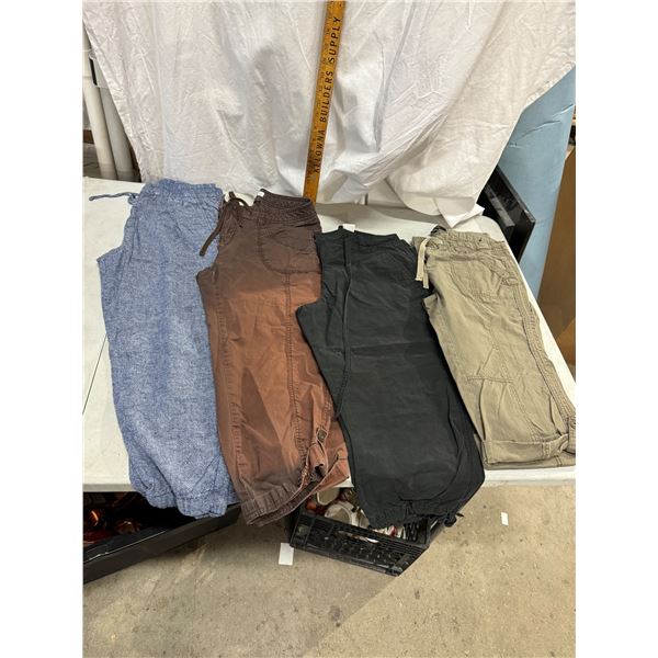 Capris size 6