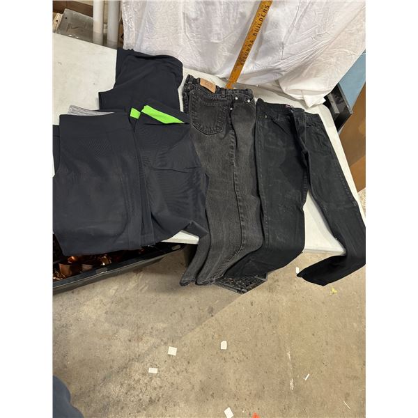 Jeans size 26 and leggings medium and large
