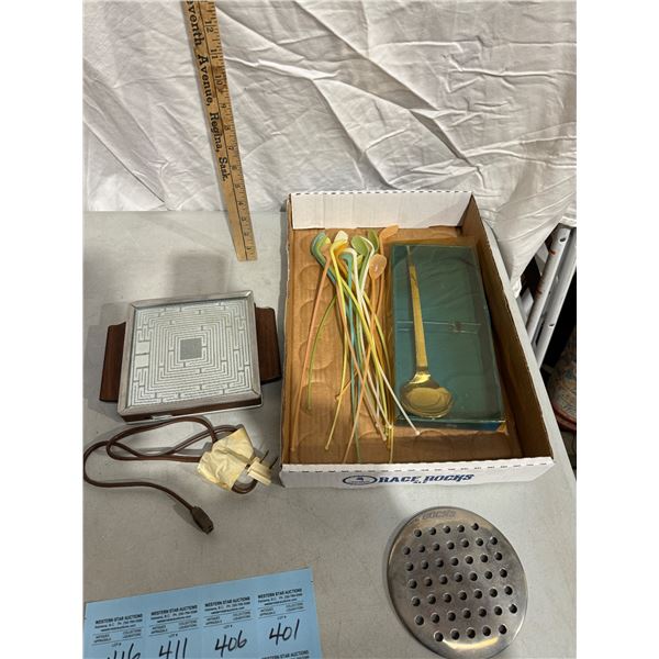 Warming tray, spoons etc