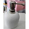 Image 1 : Soap Dispenser