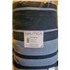 Image 1 : Nautica 2-piece comforter and sham set, twin/twin XL size, cotton material, striped design, new.